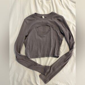 Lululemon Women's Long Sleeve Cutout Top